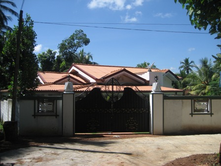 Gampaha House for sale/rent