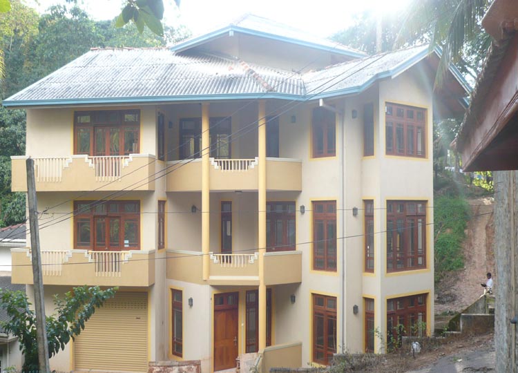 Asgiriya House for sale/rent