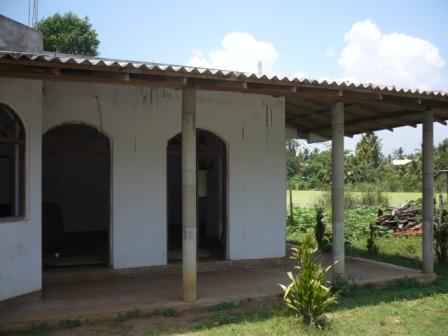 Tangalle House for sale/rent