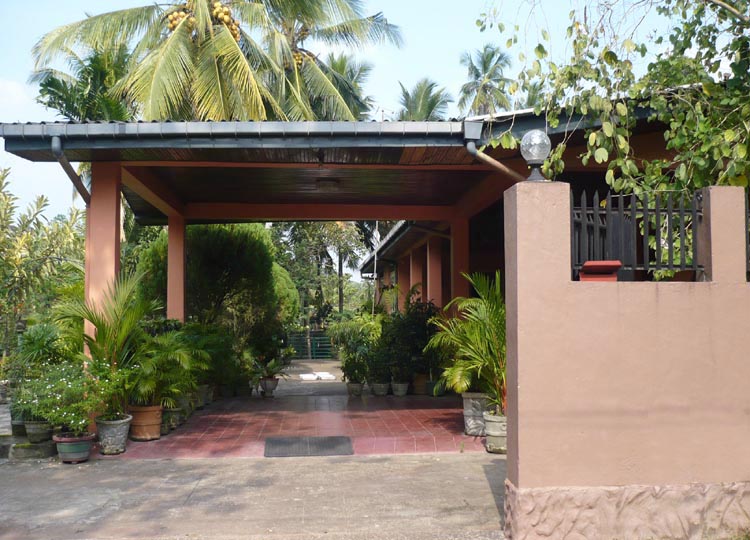 Piliyandala House for sale/rent