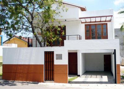 Mount Lavinia House for sale/rent