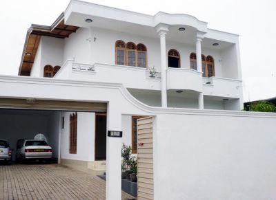 Dehiwala House for sale/rent