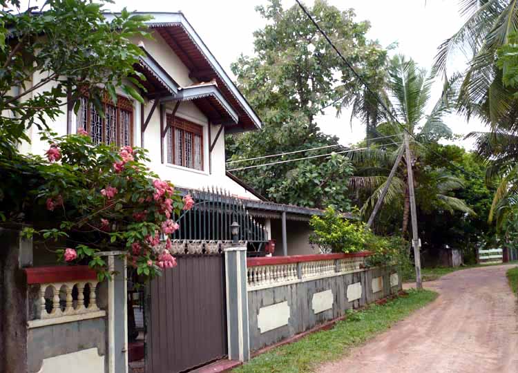 Kurunegala House for sale/rent