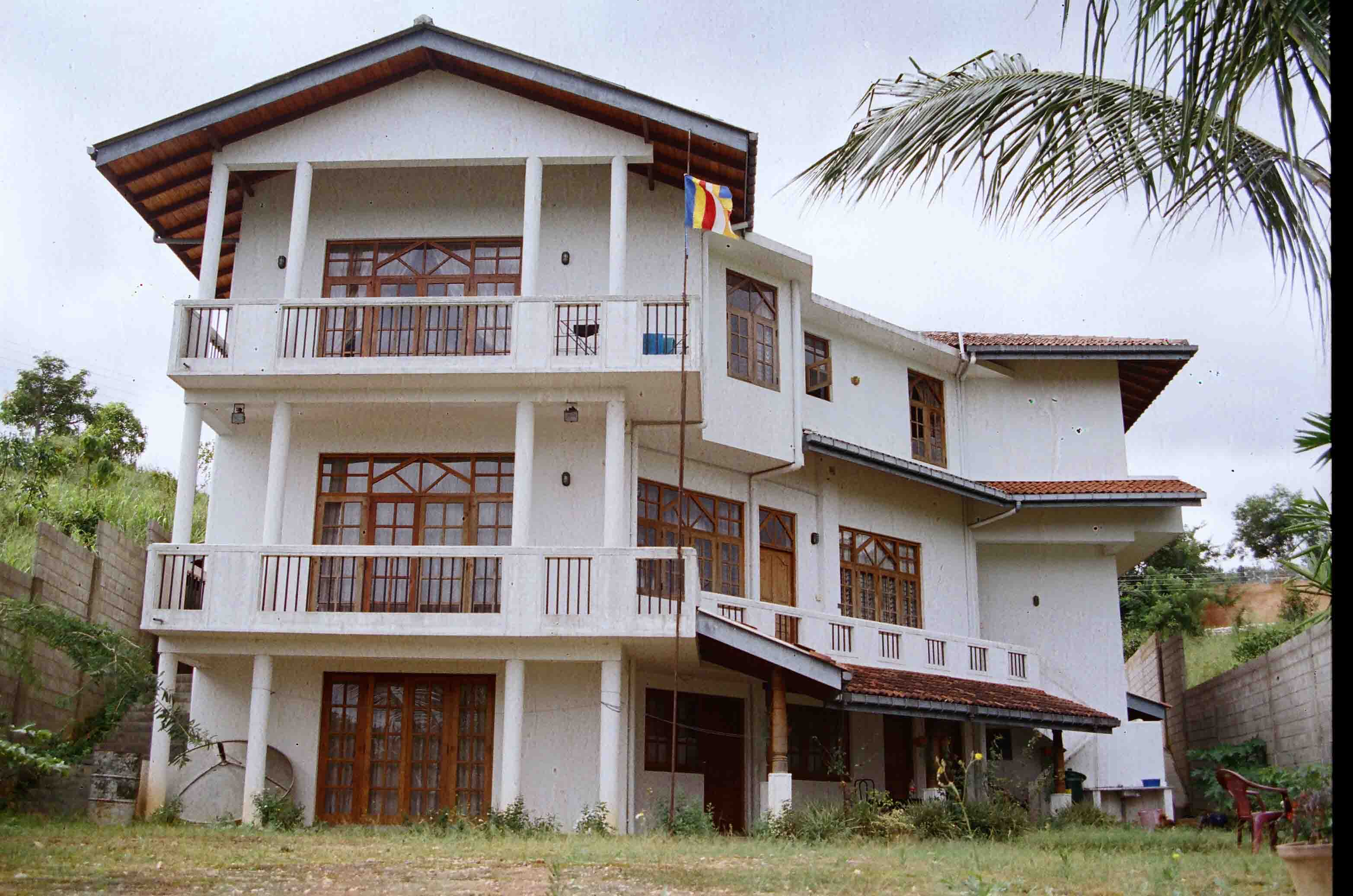 Kandy Bungalow for sale/rent
