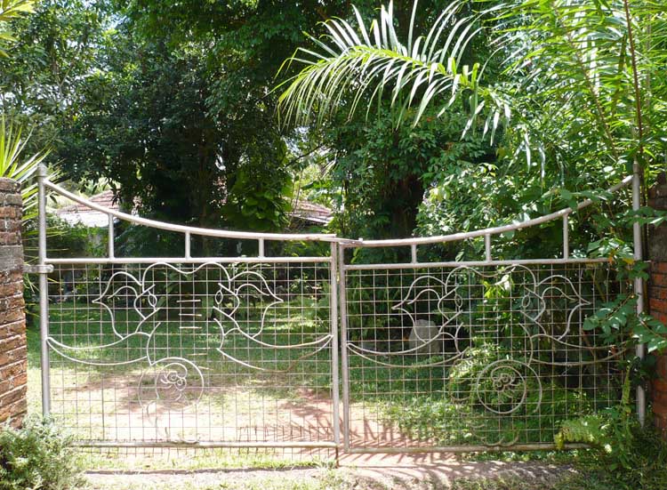 Nugegoda Bare Land for sale
