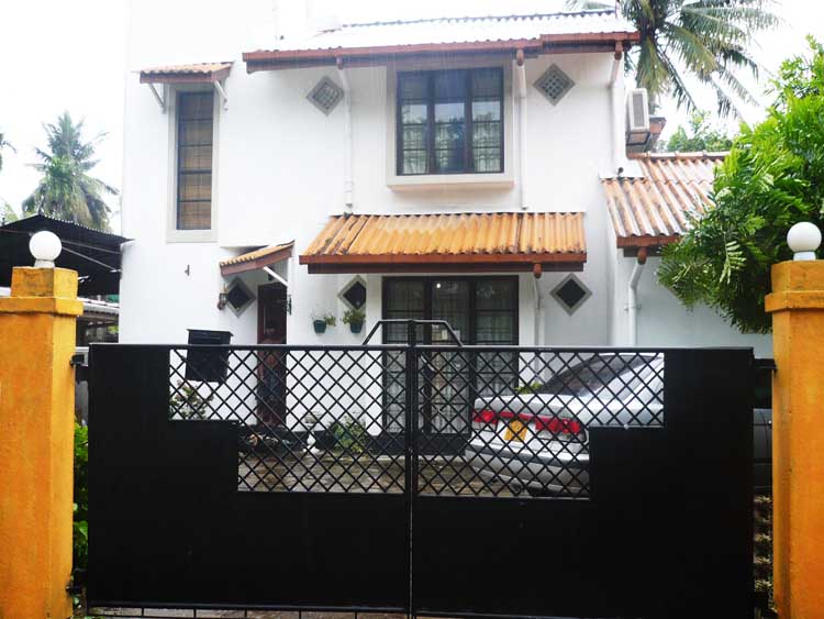 Nugegoda House for sale/rent
