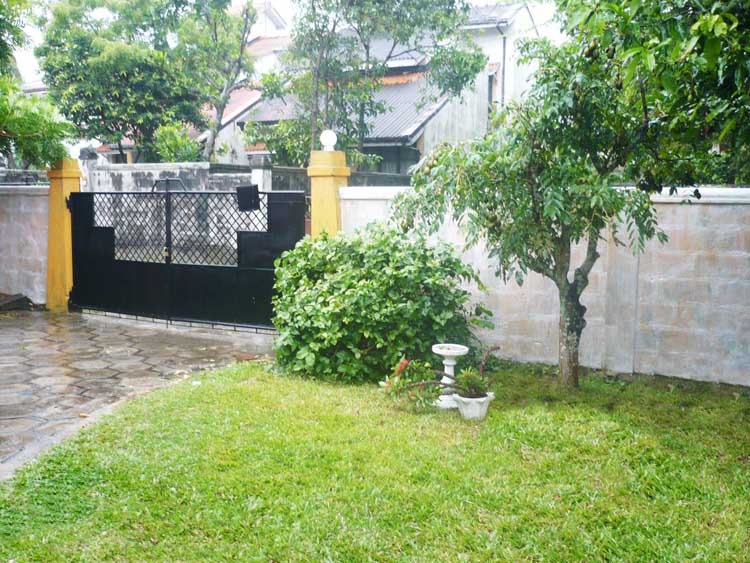 Nugegoda House for rent/lease