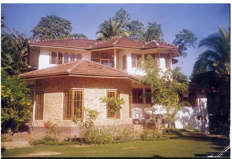 Peradeniya House for sale/rent