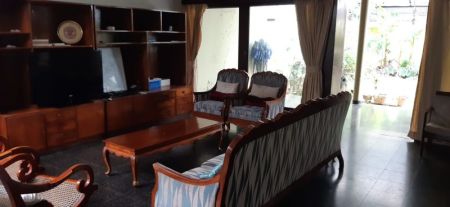 Living Room - House for Sale - Colombo 04 | LKR 250,000,000