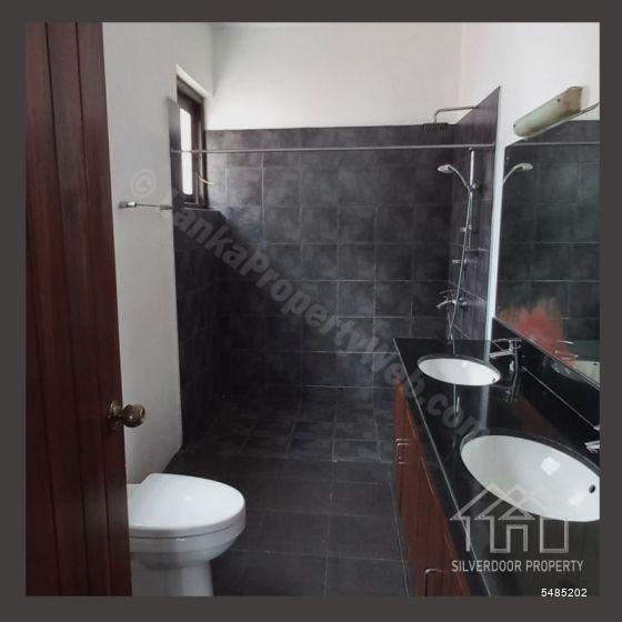 House for rent in Colombo 5 Rent House Colombo 05, Off
