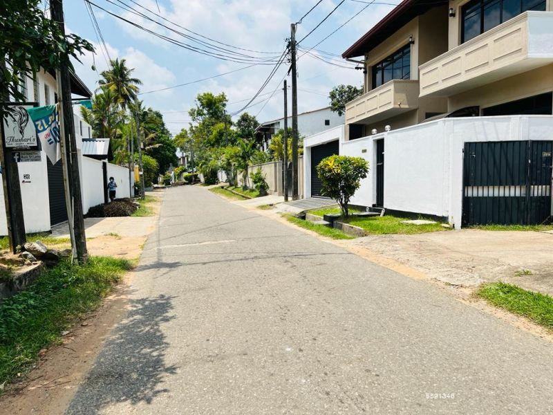 Bare Land for sale in Battaramulla 10.9P LAND FOR SALE IN BATTARAMULLAright circular rd