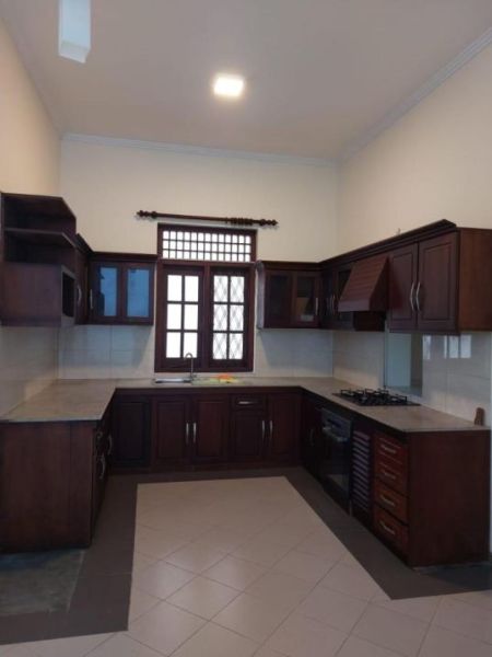 Kitchen - Spacious 4 Bedroom house for sale in Malabe for Rs. 47.50 million (negotiable)