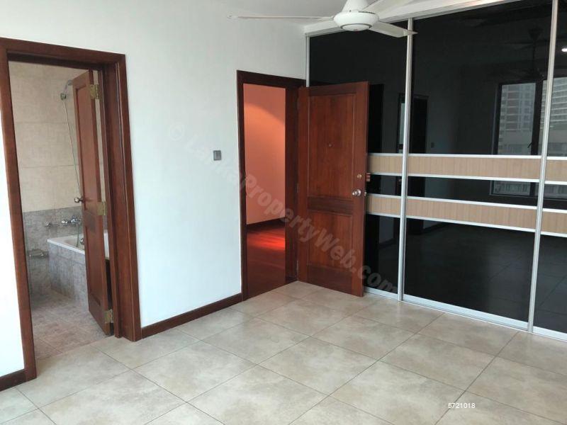Swimming Pool - Apartment for rent in Colombo 3