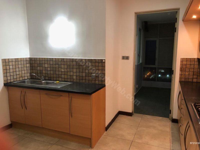 Kitchen - Apartment for rent in Colombo 3