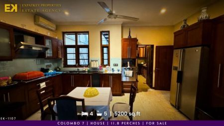 Kitchen - 5 Bedroom House For Sale in Colombo 7, Rosmead Place | 5200 sq.ft | EK-1107