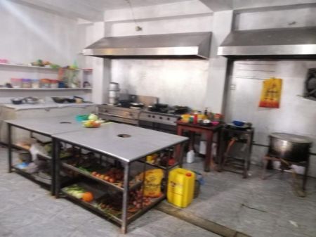 Kitchen - Restaurant with liquor licence avilable for rent in Midigama 