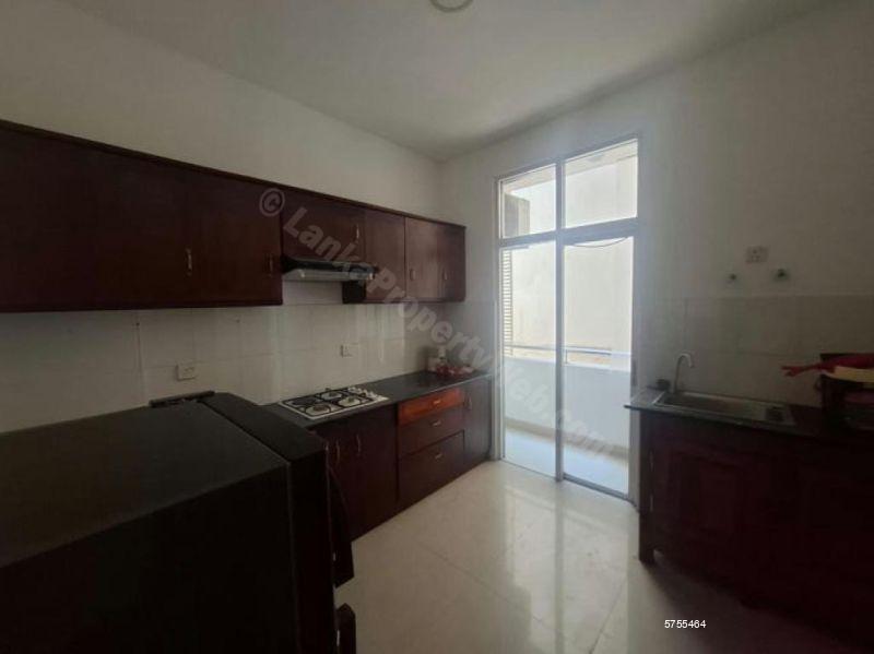 Kitchen - Apartment for rent in Colombo 4