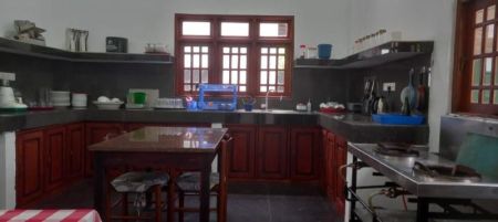 Kitchen - Stunning 9 BR, Pool, Restaurant,Hall, Garden Villa for rent in Koggala for Rs. 8 lakhs (Per Month)