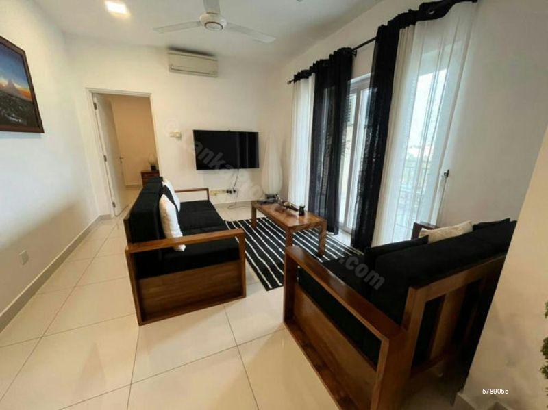 Living Room - Apartment for sale in Battaramulla