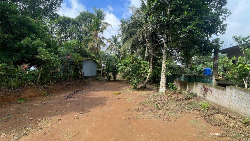 Bare Land for sale in Godagama