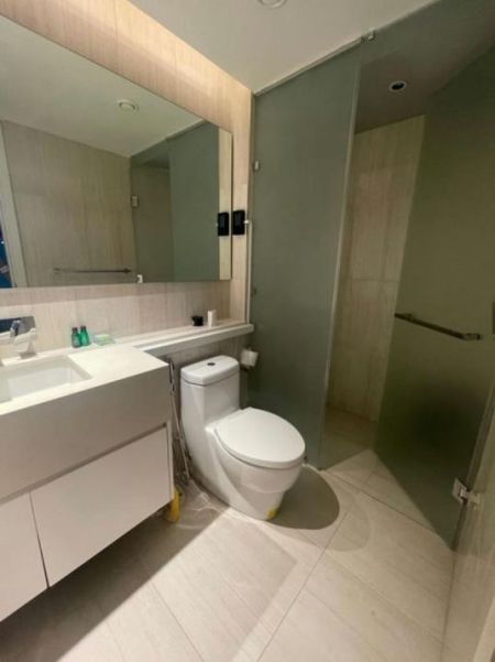 Bathroom - CCC - 04 Bedroom Unfurnished Apartment for Sale in Colombo 02 (A5017)-SOLD