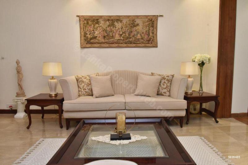 Living Room - Villa for rent in Colombo 7