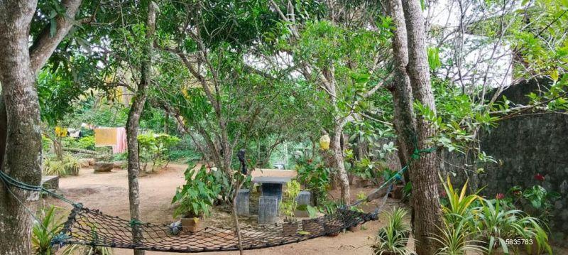Land with house for sale in Matara