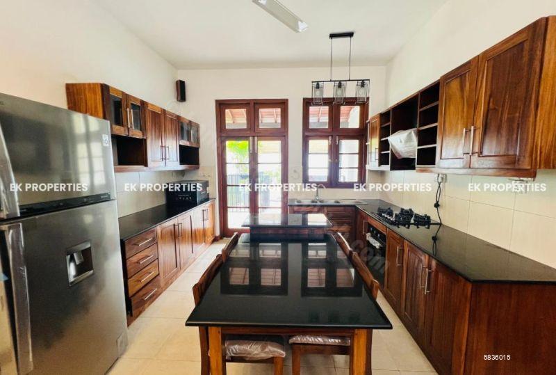 Kitchen - House for rent in Battaramulla
