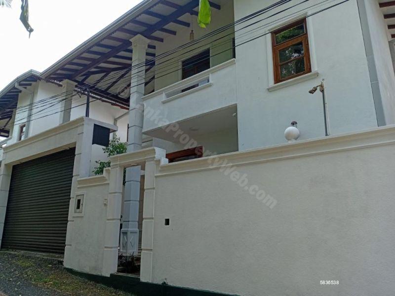 Exterior - House for sale in Piliyandala