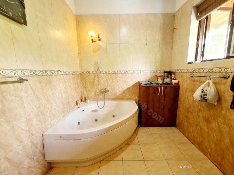 House for sale in Thalawathugoda