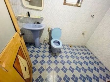 Bathroom - Prime Land Value 4-Bedroom House for Sale – Mahabage, Negombo 