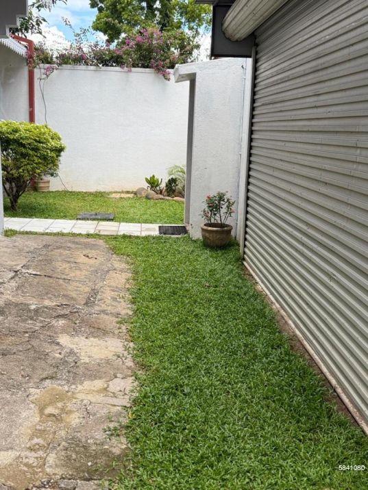 Exterior - House for sale in Rajagiriya