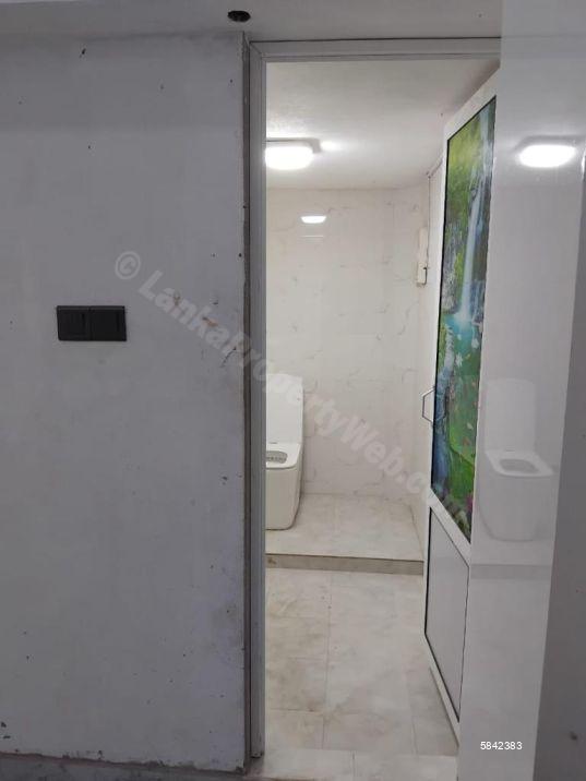 Commercial for rent in Kalmunai