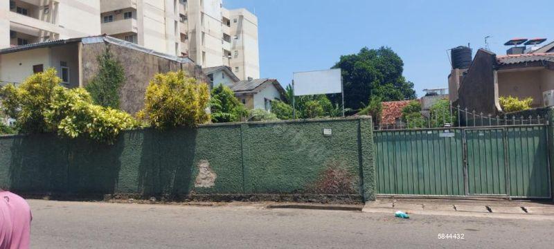 Bare Land for sale in Mount Lavinia