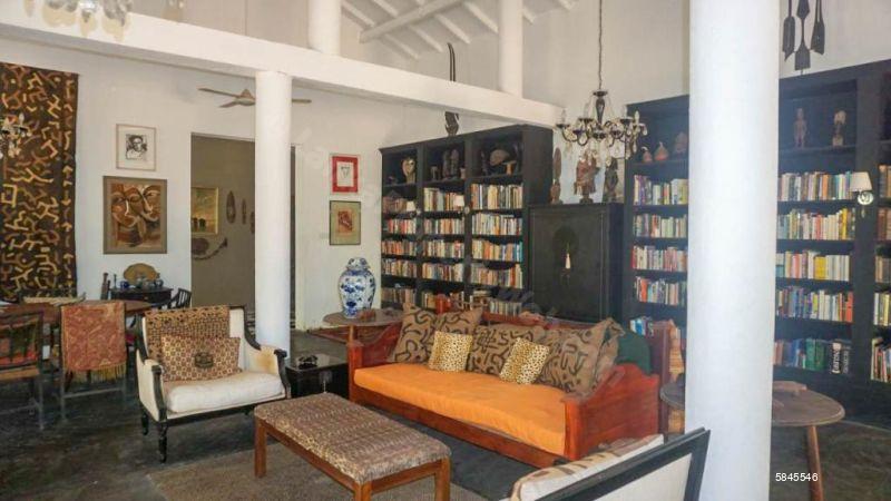 Villa for sale in Dikwella