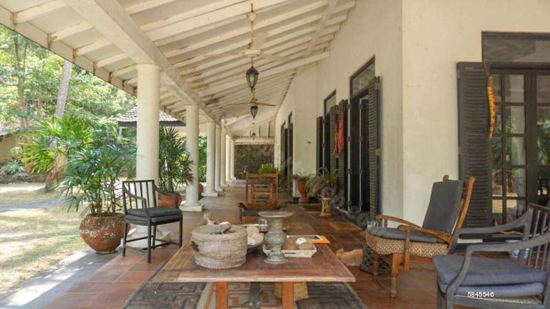Villa for sale in Dikwella