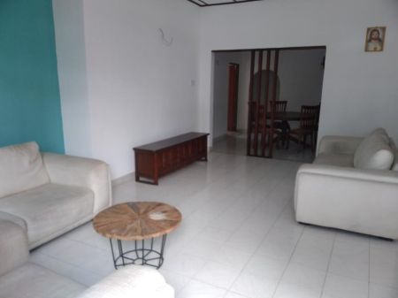 Living Room - Refurbished 3BR Home in Gated Community – Gonawala, Kelaniya | SH15297