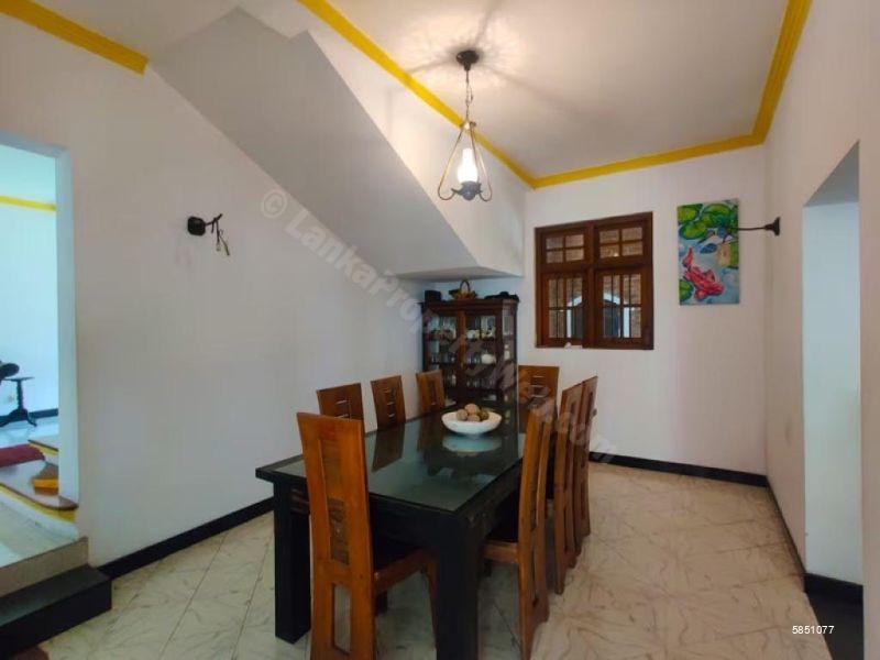 Dining room - House for rent in Boralesgamuwa