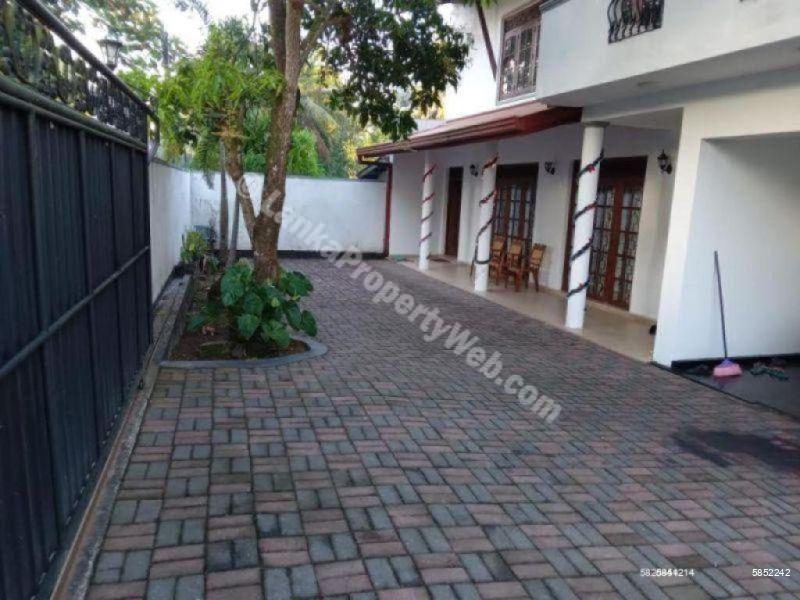 Exterior - House for sale in Malabe