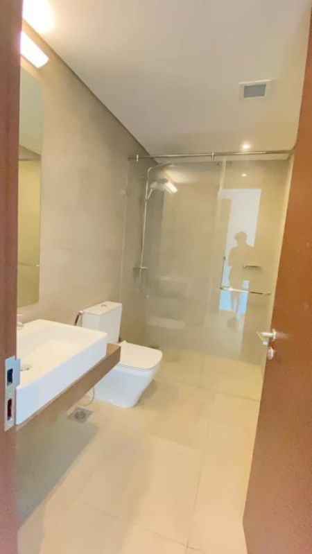 Bathroom - 447 Luna Tower Unfurnished Apartment for Sale - A27482