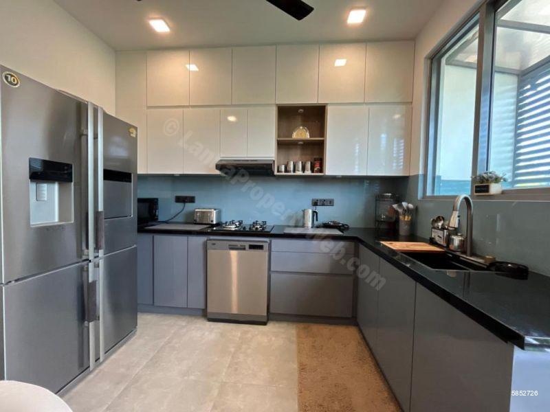 House for rent in Pelawatte