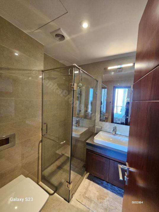 Bathroom - Apartment for rent in Colombo 7