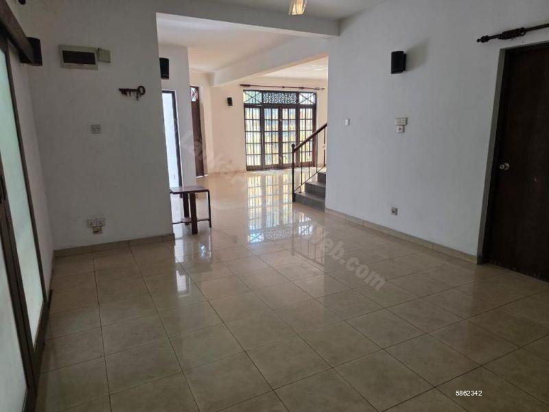 Commercial for rent in Colombo 15