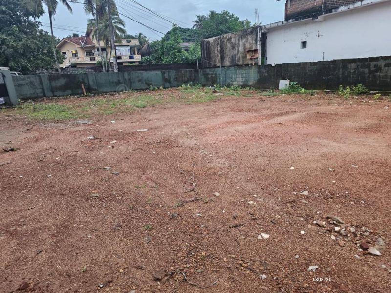 Bare Land for sale in Thalawathugoda