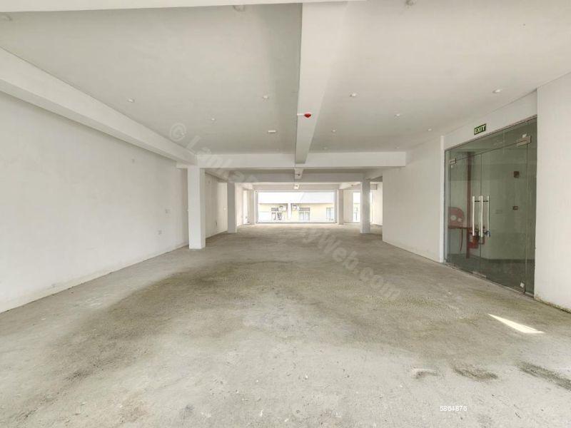 Colombo 6 Commercial for sale/rent