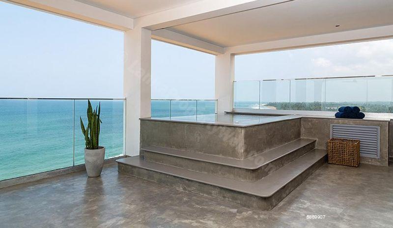 Apartment for sale in Hikkaduwa
