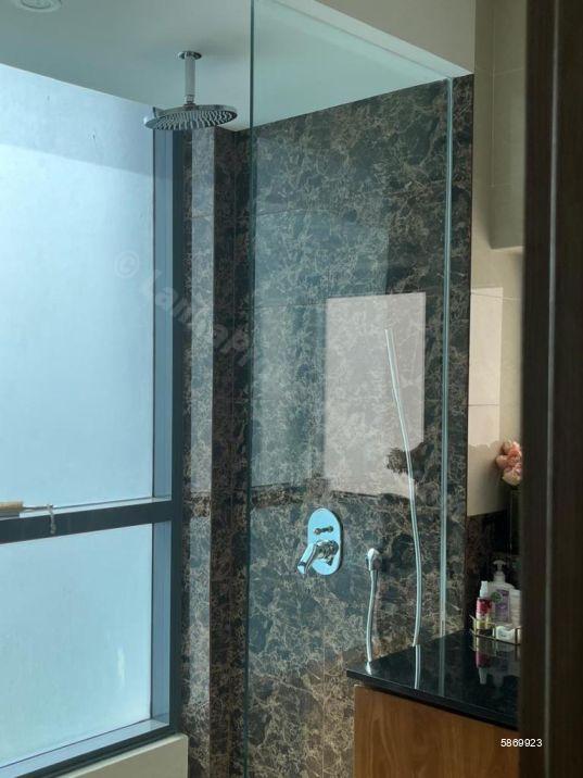Bathroom - Apartment for sale in Colombo 2