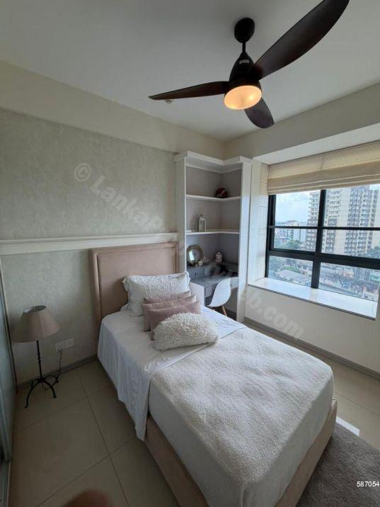 Bedroom - Apartment for rent in Colombo 5