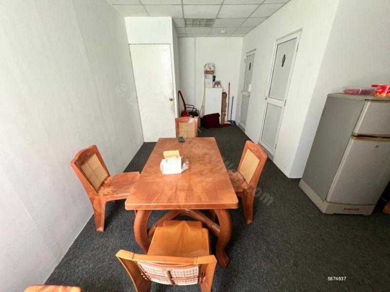 Commercial for rent in Colombo 3