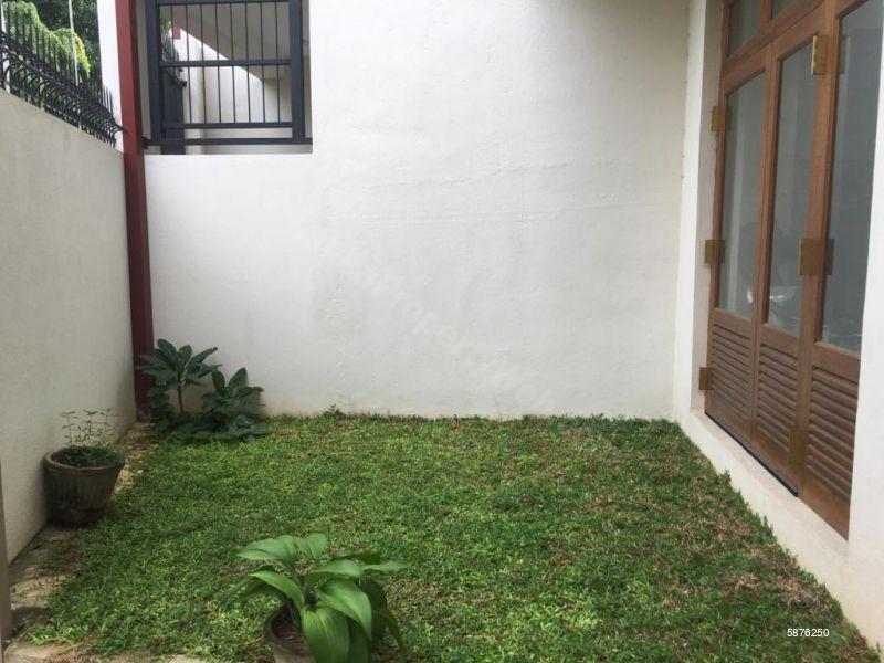 Exterior - House for sale in Nugegoda